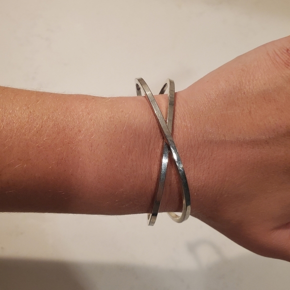 Silver Cuff Bracelet Preppy Boho Bride Simple Work Delicate Vacation Classic - Picture 1 of 6